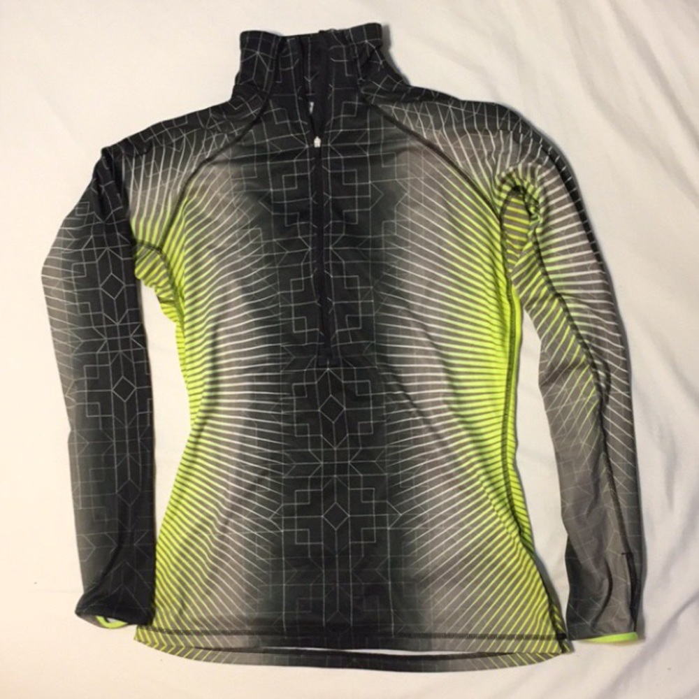NIKE PRO HALF ZIP